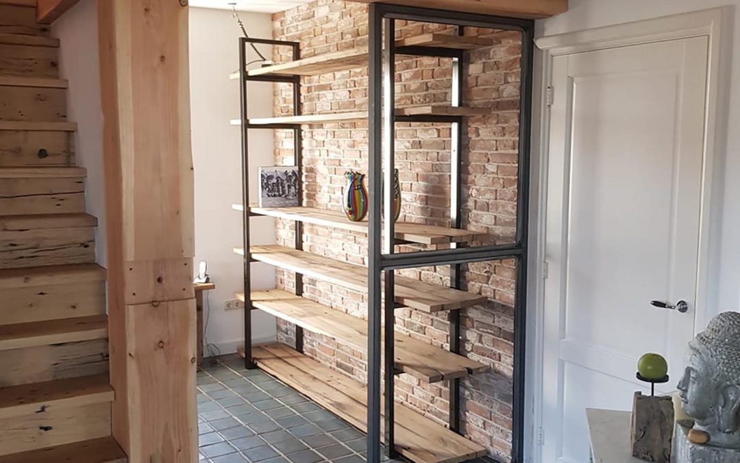 Trap en kast op maat